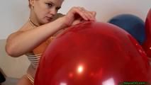 Pinpop (Nadel) zweier Traubenballons im Bikini