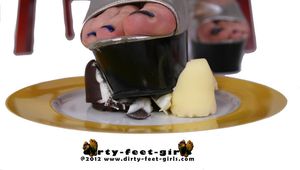 Mini Chocolate marshmallow crushing with Mallory