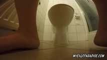 She get camera to toilet after pee I shave her pussy 