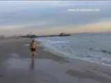 033005 Renee Takes A Daring Pee On Muscle Beach