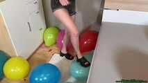 shoe stomp2pop very tough balloons