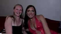 CUMPLAY EXTREME LANA AND LISA GANGBANG