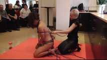 Escape Challenges at BoundCon meets Feringapark III - Lena King vs. Joan Belle