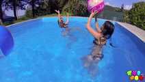 397 Tequila and Gabrielle Rossa play in the pool!