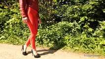 Walk in red leggings - 1st part