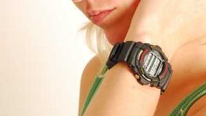 Sarina wearing a black G-Shock