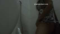 016200 Eve Pees Into The Gents Urinal