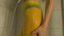 Showering with yellow Ciokick - ASMR