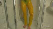 Showering with yellow Ciokick - ASMR
