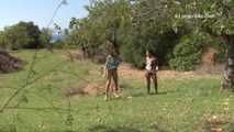 041005 Susana & Leticia Perform A Pee Duet In The Garden