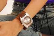 Wanita wearing a big OOZOO watch
