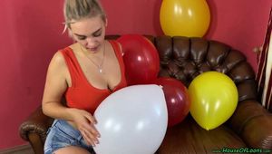 nailpopping balloons