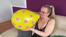 Blow2Pop four helium balloons in sexy lingerie