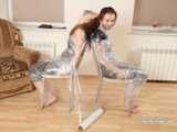 [From archive] Olivia & Niki - Trash bag fashion leads to wrapped on the chairs 02
