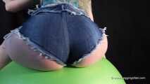 Buttocks in hot pants