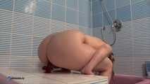 Chubby Mandy Wanking Under The Shower