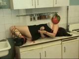 Kitchen Bondage (MPG)