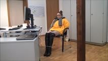 Wunschvideo Laura - Überfall im Büro Teil 3 von 5