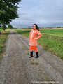 Miss Amira in AGU Adidas Regenanzug und transparentem Regenzeug