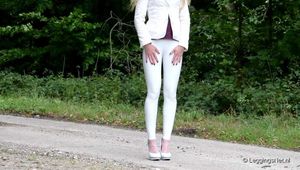 Leggings in white