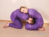 [From archive] Alexa and Satisfaction Girl are wrapped in purple vet wrap (1/3)